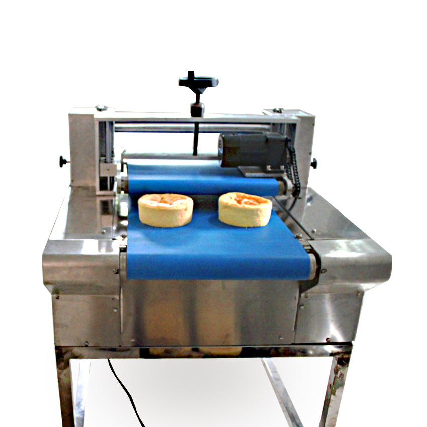 Automatic level cake cutting machine