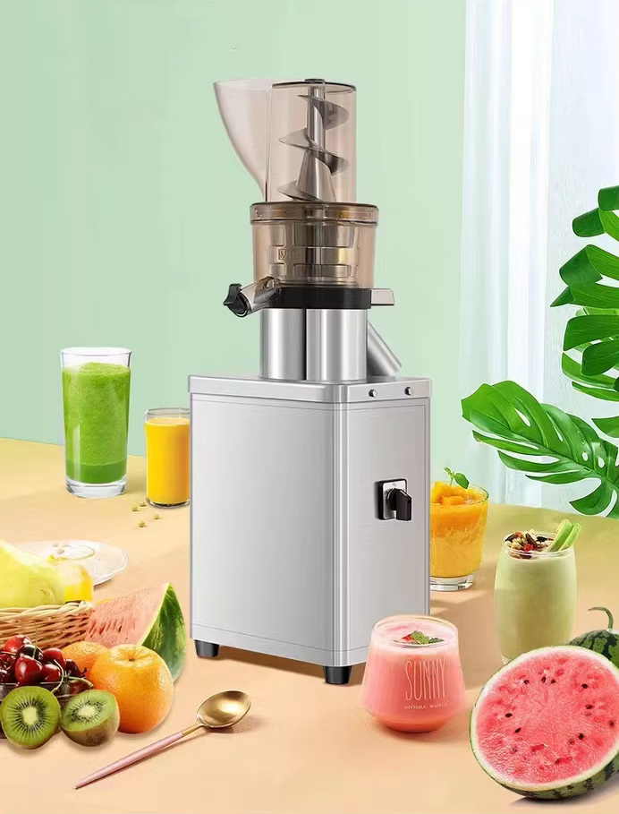 Commercial fruit juicer machine